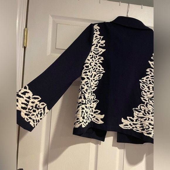 St John knit jacket women’s size 8 - Picture 6 of 6